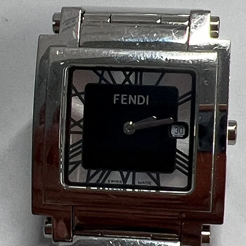 Fendi Quadro 6000G Stainless Steel Bracelet Wristwatch Black Dial Roman Numerals